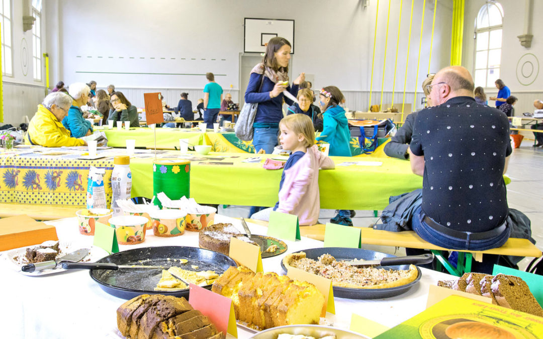 Gemeinsames Reparieren im Repair Café