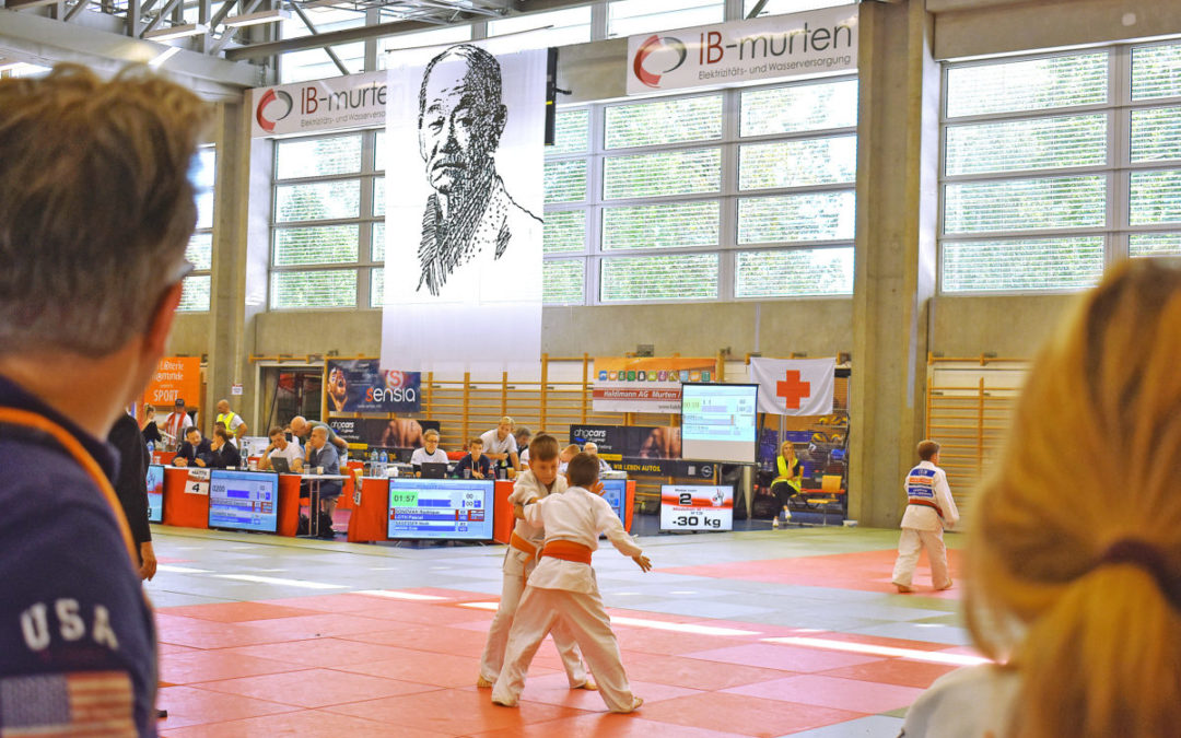 Illustres Publikum am Judoturnier in Murten