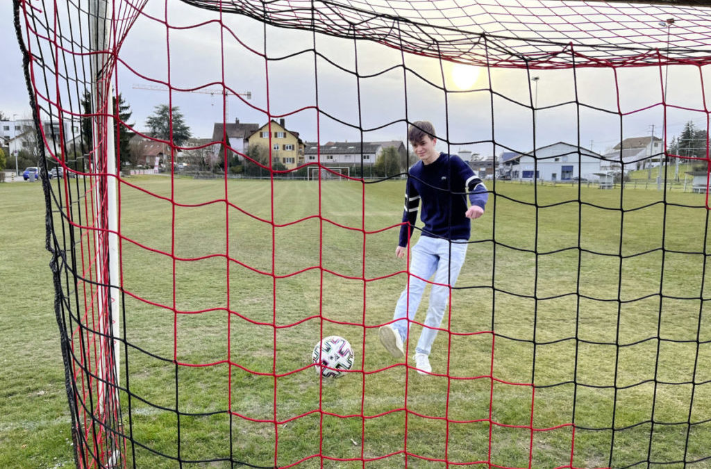 Dem Drall beim Fussball auf der Spur