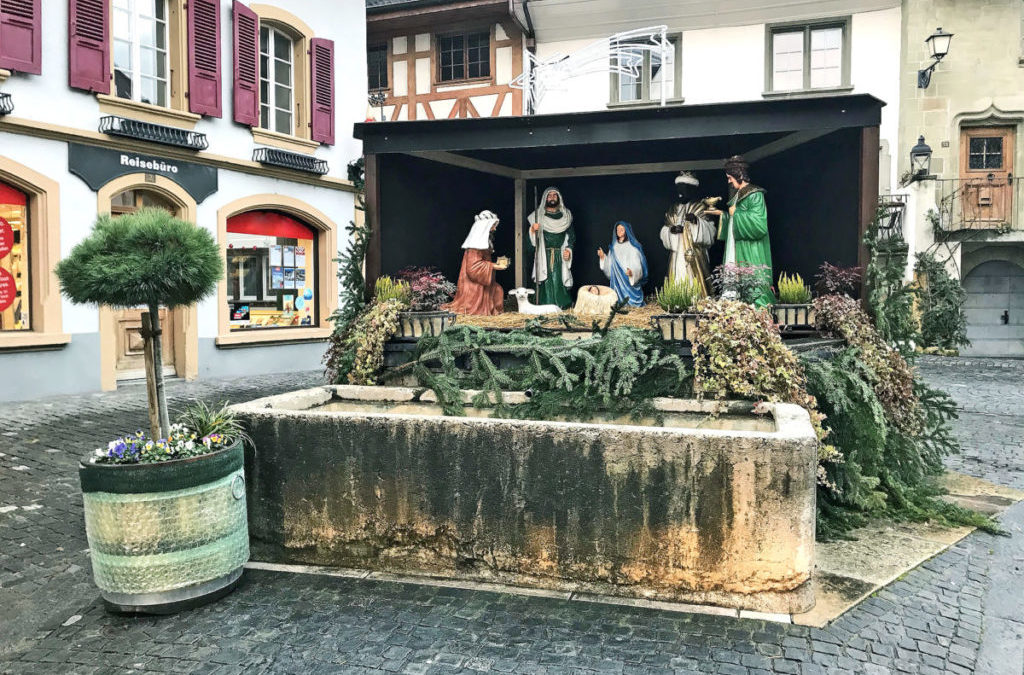 Weihnachtliche Stimmung am oberen Brunnen