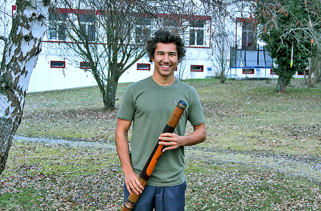 Erste Banderfahrungen mit dem Didgeridoo
