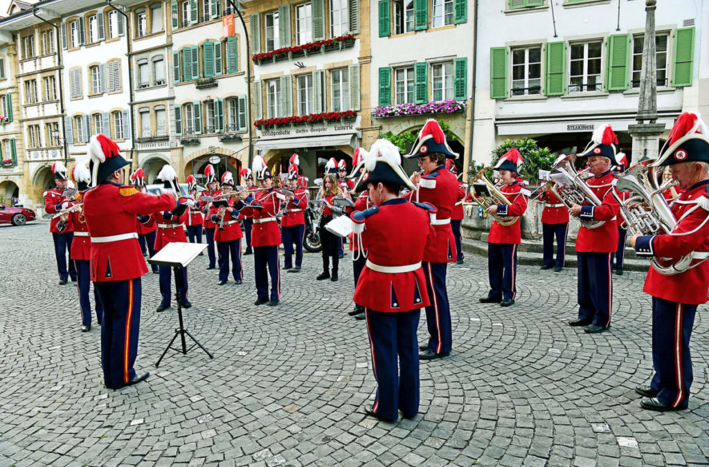 Die Stadtmusik weckte im Geiste der Soli