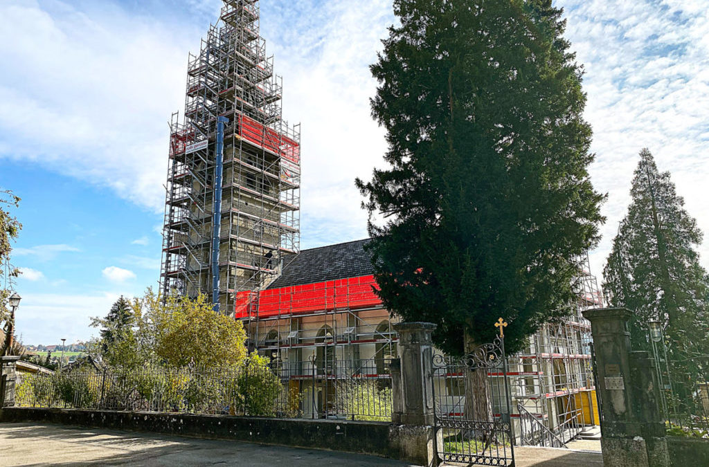 Neue Dachziegel für Kirche St. Mauritius