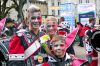 Warten auf den Auftakt: Ringmurechutze Monika,  Luna und Nolan Gross, Kriechenwil