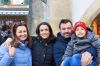 Weihnachtsferien bei der Familie in der Schweiz: Maria Luz Lopez, Spanien, sowie Isabel und Adan Martin mit Haris,  Neuchâtel