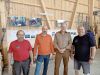 Die drei  Betriebsleiter von Forst Galm Murtensee Heinz Bucher, Thomas Oberson und Ralph Malzach mit Vorstandspräsident Andreas Aebersold (zweiter von rechts).